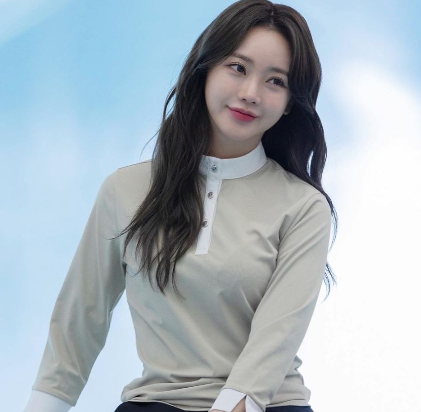 가수 홍지윤