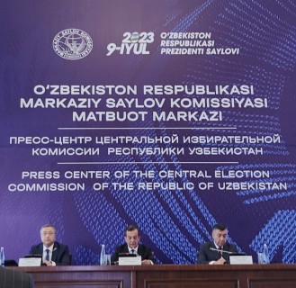 Uzbek leader clinches third term in reform push