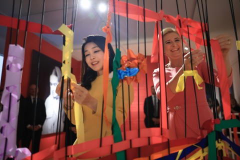 ‘K컬쳐 영업사원’ 김건희 여사, 나토·폴란드서 엑스포 유치 ‘종횡무진’ [용산실록]