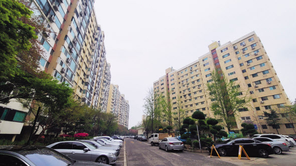 서울 강남구 압구정 현대아파트 [연합]