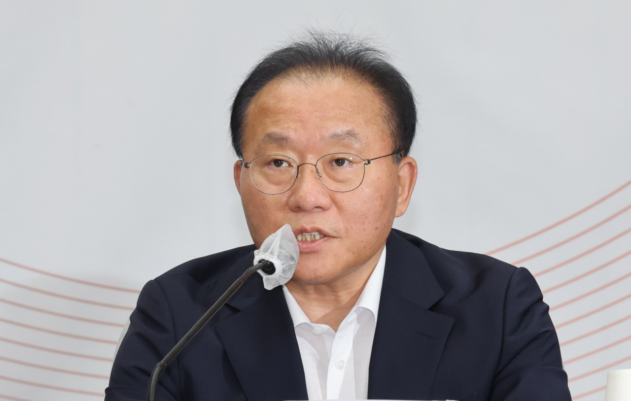 윤재옥 국민의힘 원내대표가 21일 오전 서울 여의도 국회에서 열린 원내대책회의에서 발언하고 있다. 연합뉴스