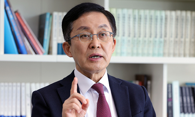 청와대 국가안보실 안보전략비서관을 지낸 전성훈 전 통일연구원장은 북한 핵 분야의 안보 전략가로 꼽힌다.