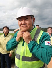 “이상민 장관에 면죄부 준 것 아냐” 野, 탄핵 기각 잇달아 성토