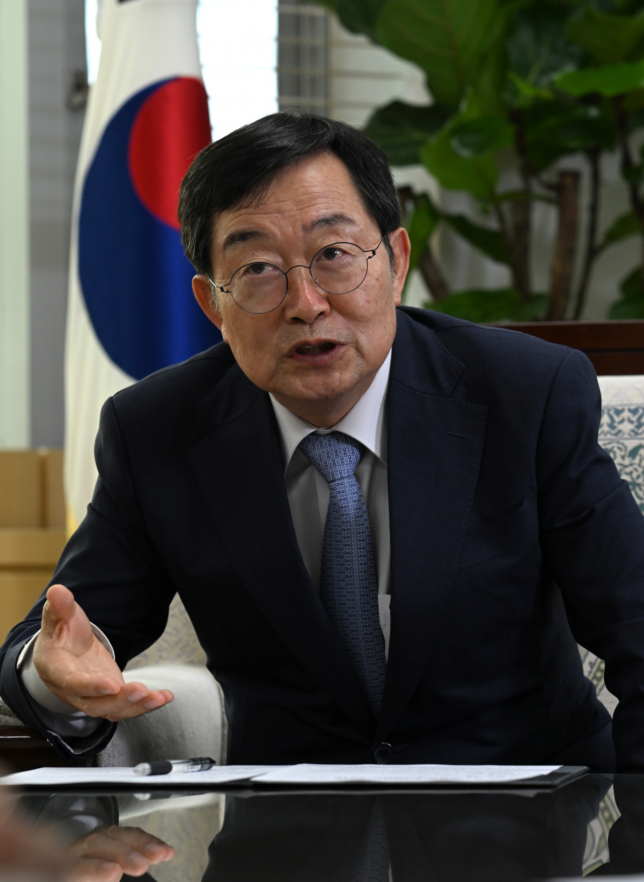 백승주 전쟁기념사업회 회장이 26일 서울 용산구 전쟁기념사업회 집무실에서 헤럴드경제와 인터뷰를 갖고 있다. 임세준 기자