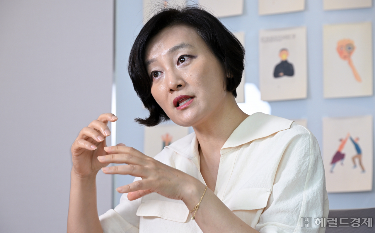 윤성아 SM C&C 광고사업부문장이 서울 성동구 SM C&C 사무실에서 헤럴드경제와 인터뷰를 갖고 있다. 임세준 기자
