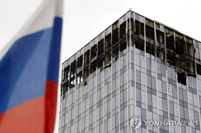 지난 24일(현지시간) 모스크바에서 드론 공격을 받은 건물 [연합]