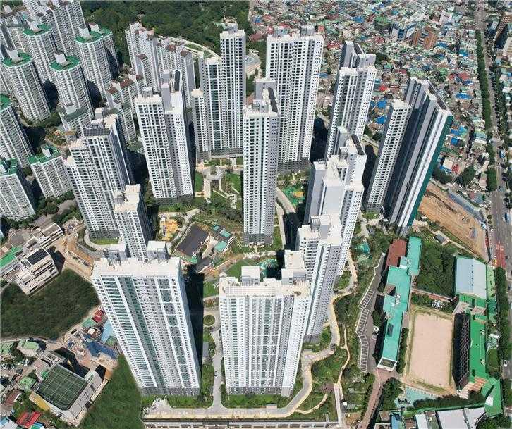 동인천역 파크 푸르지오아파트 단지 전경