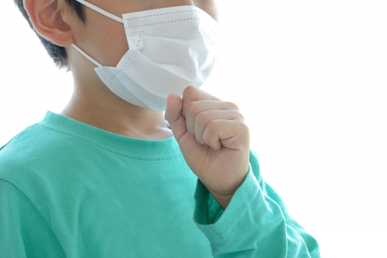 이번 여름같이 폭우와 폭염 이 반복되어 면역력이 저하된 상태에서 과도한 냉방에 노출된다면 감기에 걸릴 확률이 높아진다.