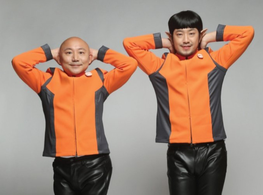 주호민과 침착맨(웹툰 작가 ‘이말년’의 별칭)이 외계인으로 설정된 한 피자 광고. 현재 해당 브랜드 공식 계정에선 사라졌다. [고피자 SNS]