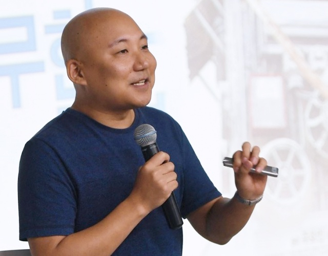 웹툰 작가 주호민 씨. [연합]