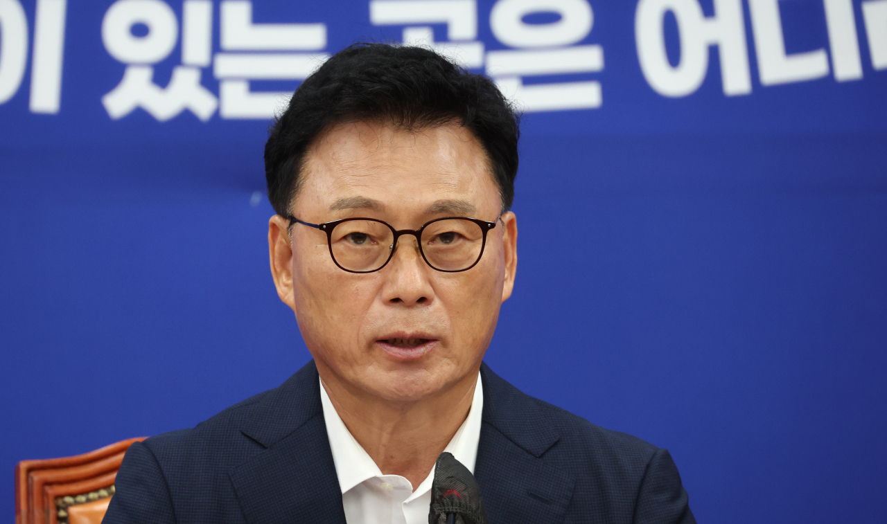 박광온 더불어민주당 원내대표가 3일 오전 서울 여의도 국회에서 열린 정책조정회의에서 발언하고 있다. [연합]