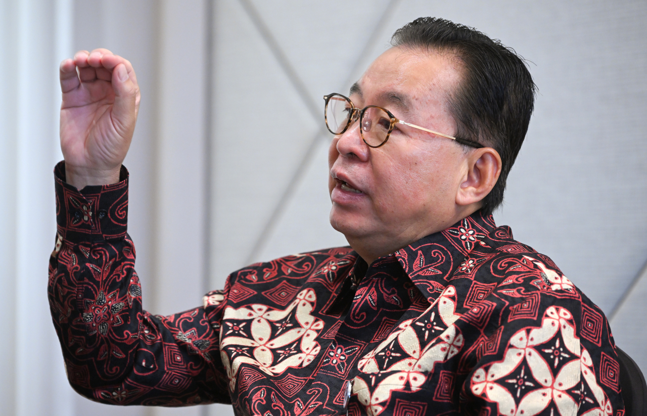 Gandi Sulistiyanto, the outgoing Indonesian Ambassador to Korea and a newly elected member of Indonesia‘s Presidential Advisory Council speaks in an interview with The Korea Herald at the Dragon City Hotel in Yongsan-gu, Seoul on July 25. (Im Se-jun/The Korea Herald)