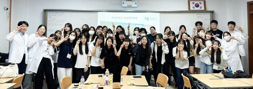 이번 교육 과정은 전북교육청 주관으로 고교와 대학이 참여해 지역 의생명공학과 보건과학 발전을 선도할 학생들에게 전공체험교육을 통해 다양한 경험을 제공했다.