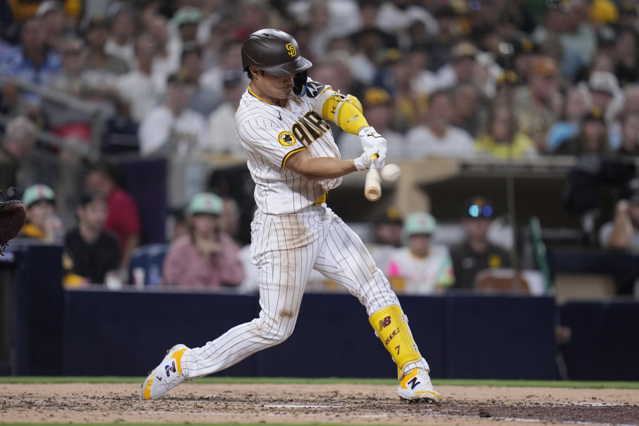 미국프로야구 메이저리그(MLB) 샌디에이고 파드리스 김하성의 타격 모습. 연합뉴스