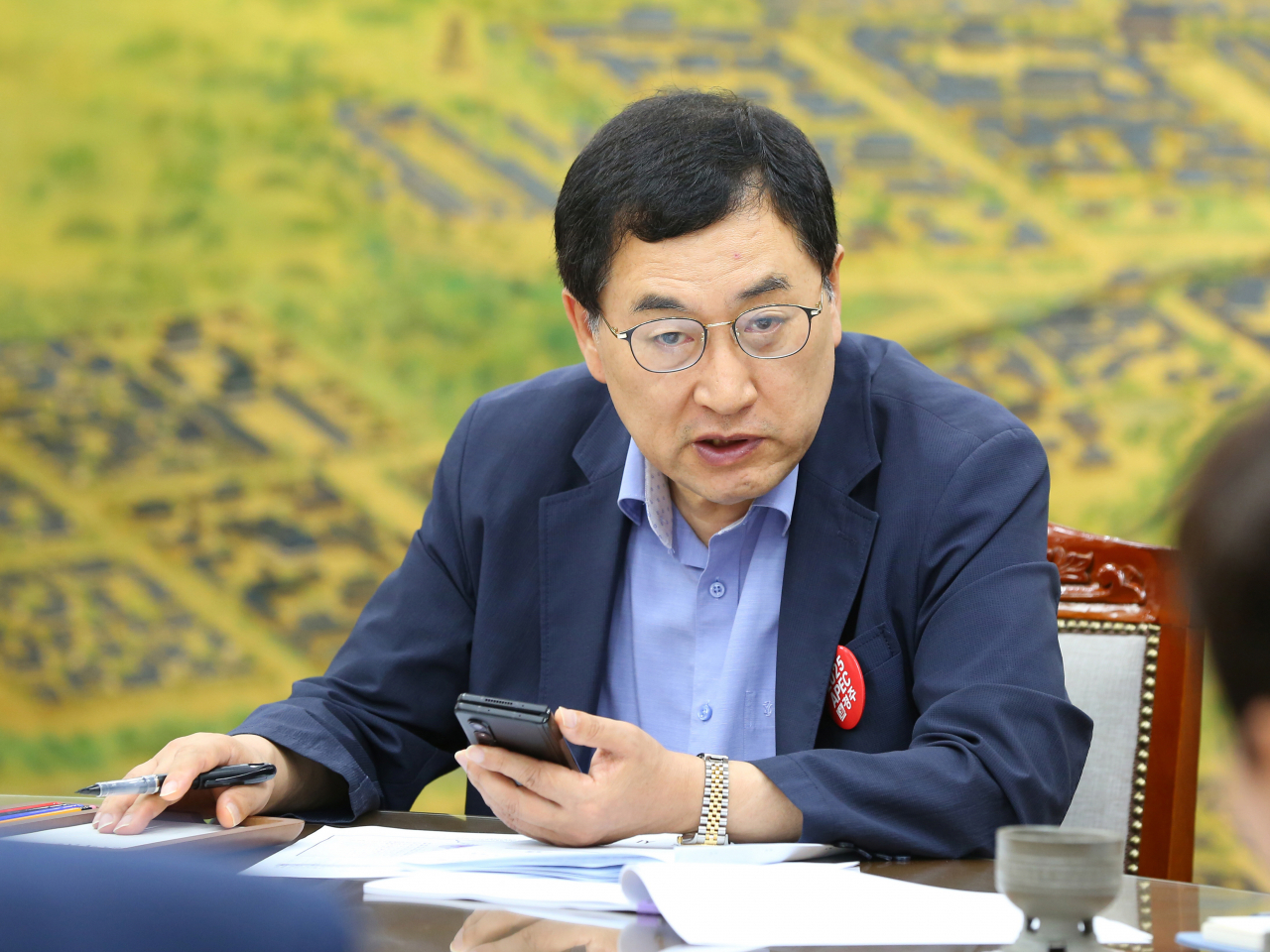 주낙영 경주시장은 7일 오전 국·소·본부장회의를 열고 세계 잼버리에 참가한 청소년들을 맞이하기 위한 준비에 나서고 있다.[경주시 제공]
