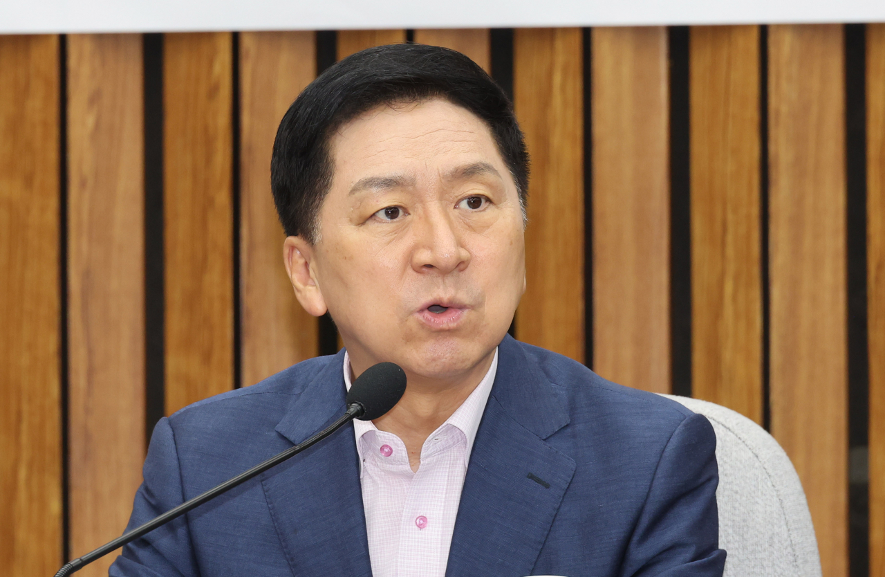김기현 국민의힘 대표가 8일 오전 서울 여의도 국회에서 열린 확대당직자회의에서 발언하고 있다. [연합]