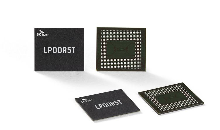 SK하이닉스가 개발한 세계 최고속 모바일용 D램 LPDDR5T [SK하이닉스 제공]