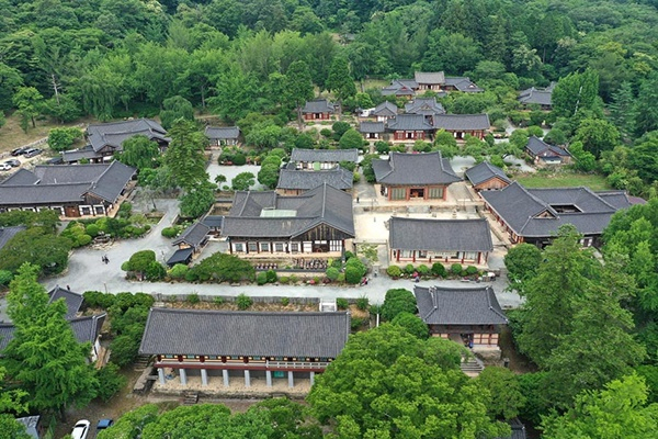 순천 선암사 전경.