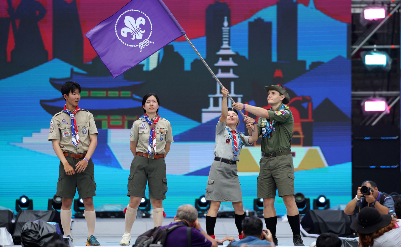 Tumultuous World Scout Jamboree comes to end with K-pop flair, apology -  The Korea Herald