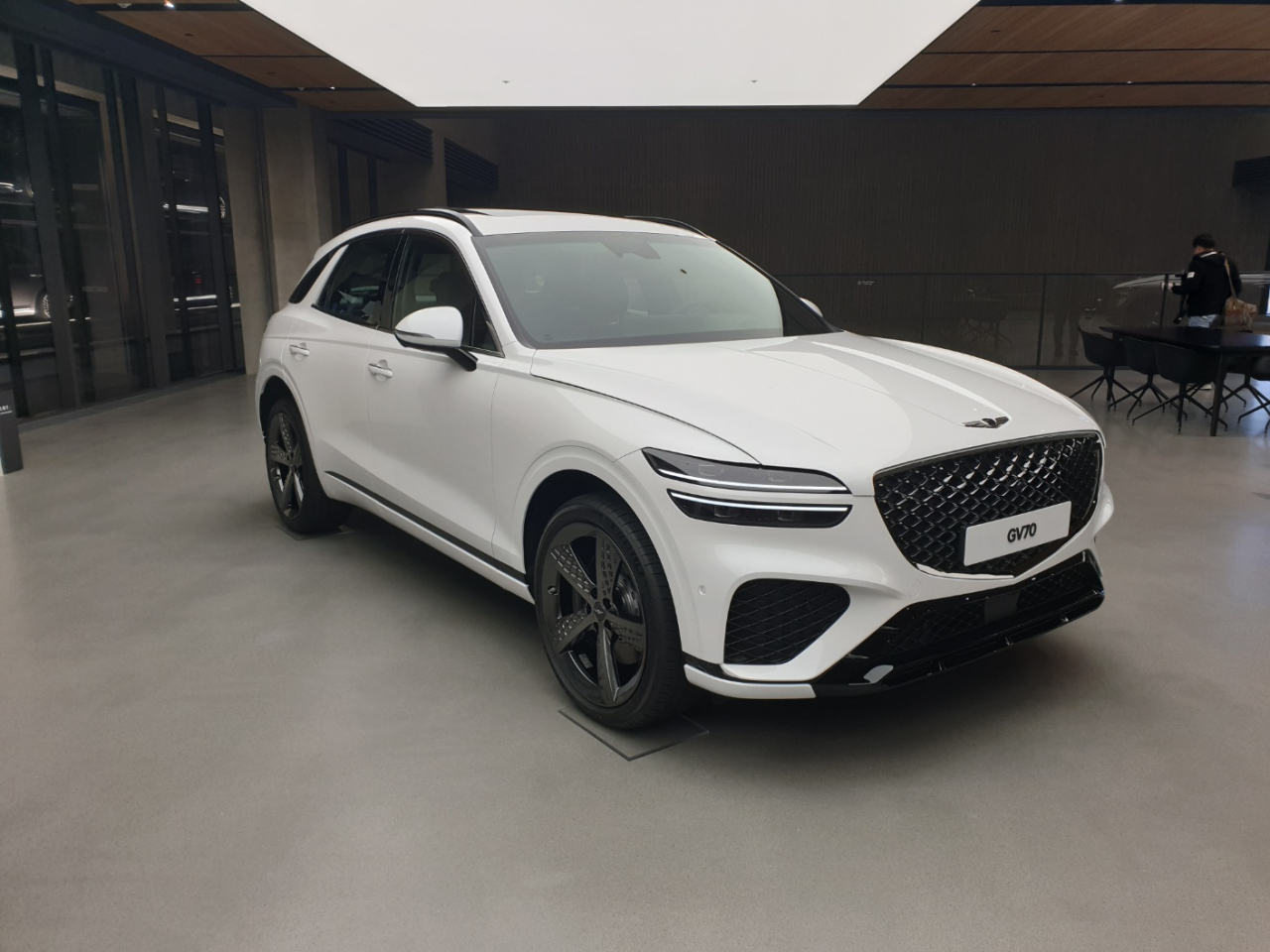 제네시스 두 번째 SUV 모델 ‘GV70’. [서재근 기자]