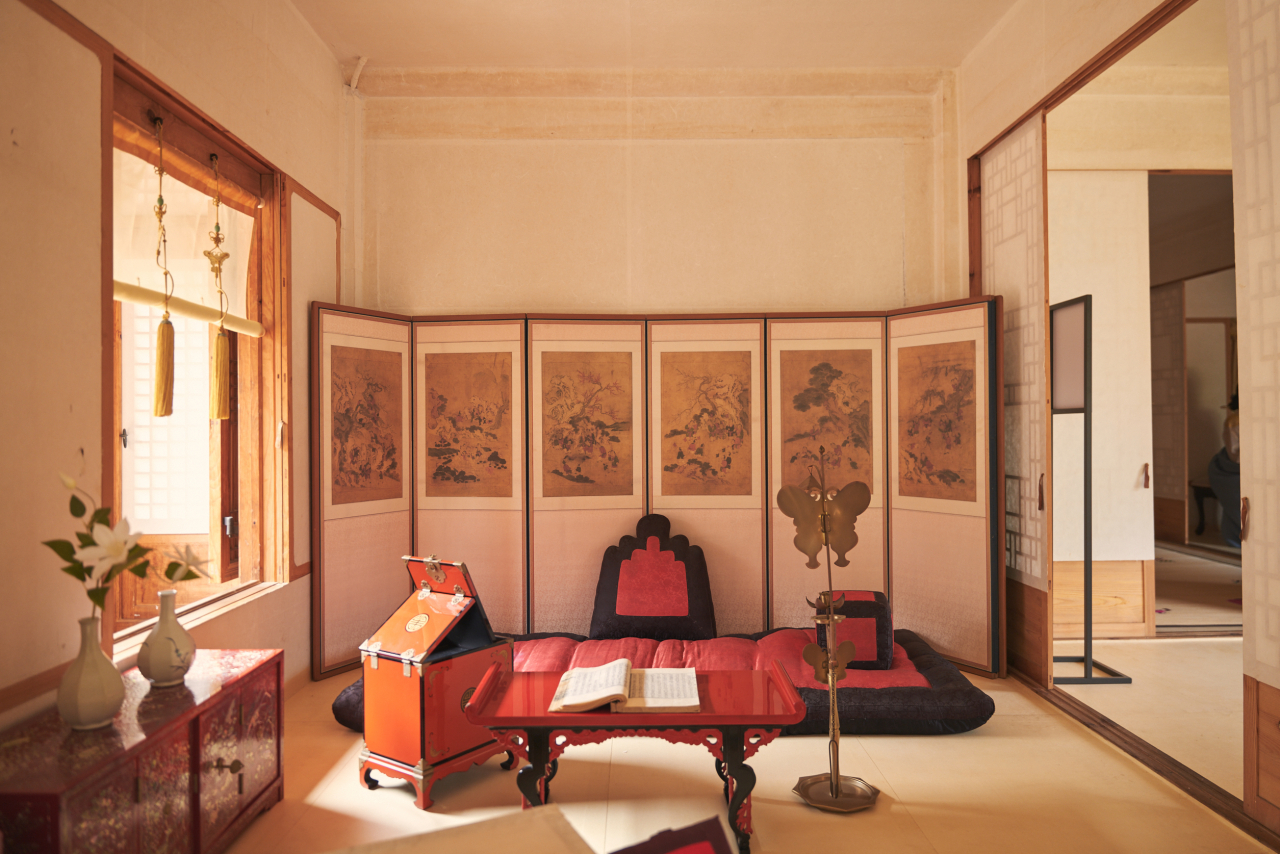 Gonnyeonghap, Empress Myeongseong's residence, at Geoncheonggung (Cultural Heritage Administration)