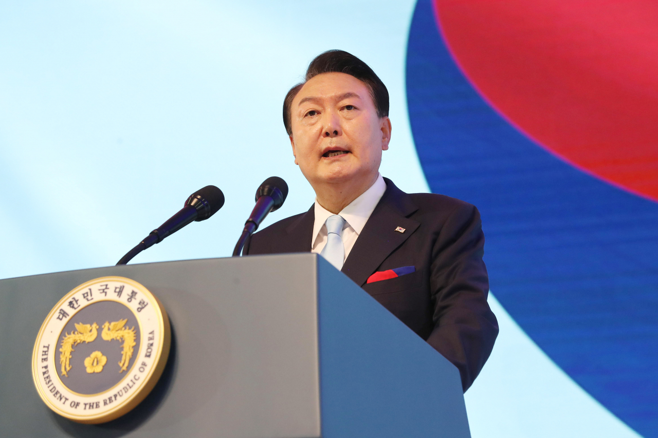 윤석열 대통령이 15일 서울 서대문구 이화여대 대강당에서 열린 제78주년 광복절 경축식에서 경축사를 하고 있다. [연합]