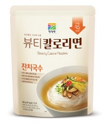 2012년 6월 대상이 출시한 청정원 브랜드의 곤약면 제품 [대상 제공]