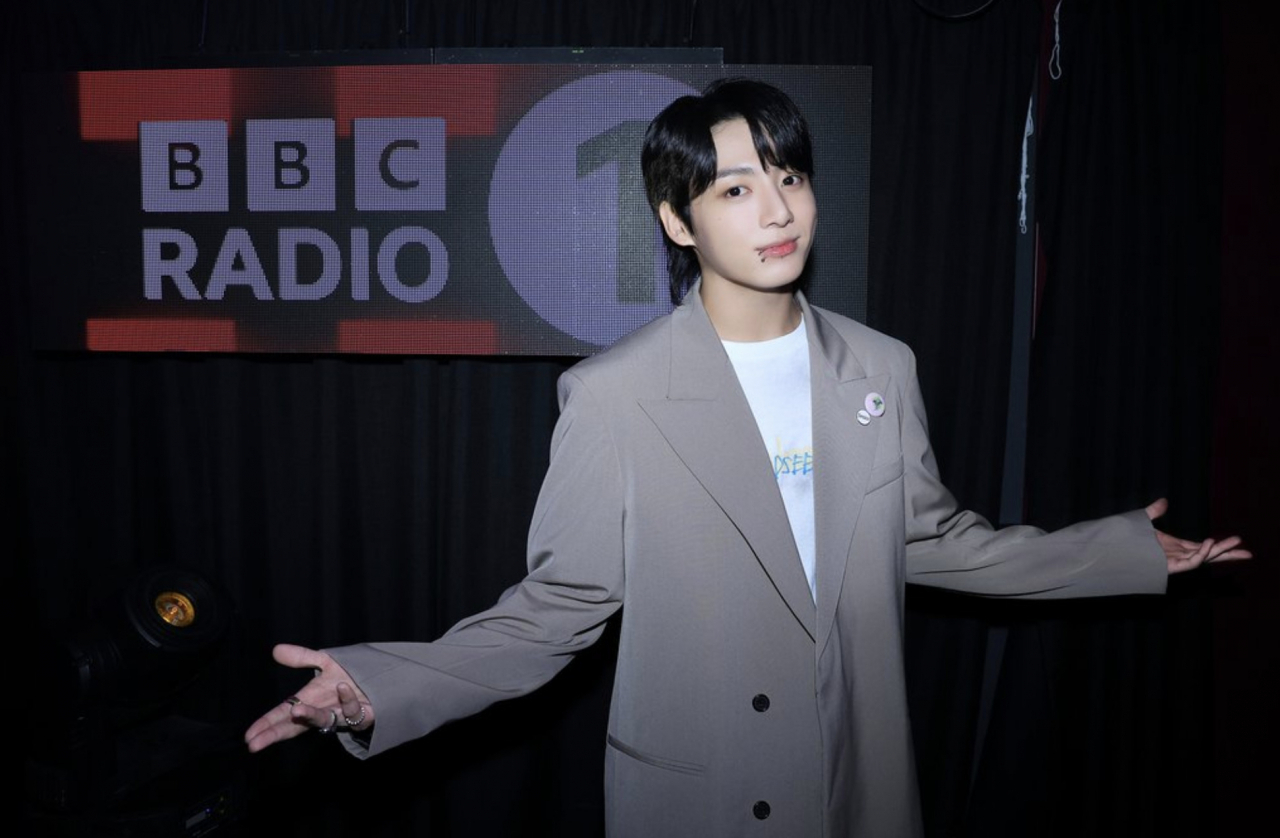 그룹 방탄소년단(BTS)의 정국이 20일(현지시간) 영국 BBC 라디오 1 ‘라이브 라운지’에 출연했다. [BBC 라디오 1 ‘라이브 라운지’ 제공]