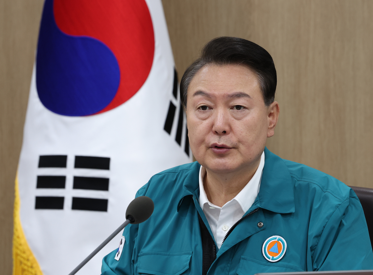 윤석열 대통령이 21일 서울 용산 대통령실 청사에서 열린 을지 및 제35회 국무회의에서 발언하고 있다. [연합]