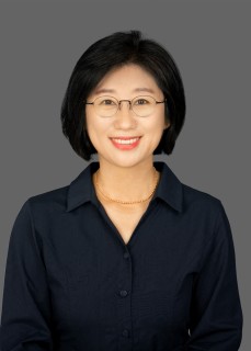 TOPIK should be revised to reflect real-life performance