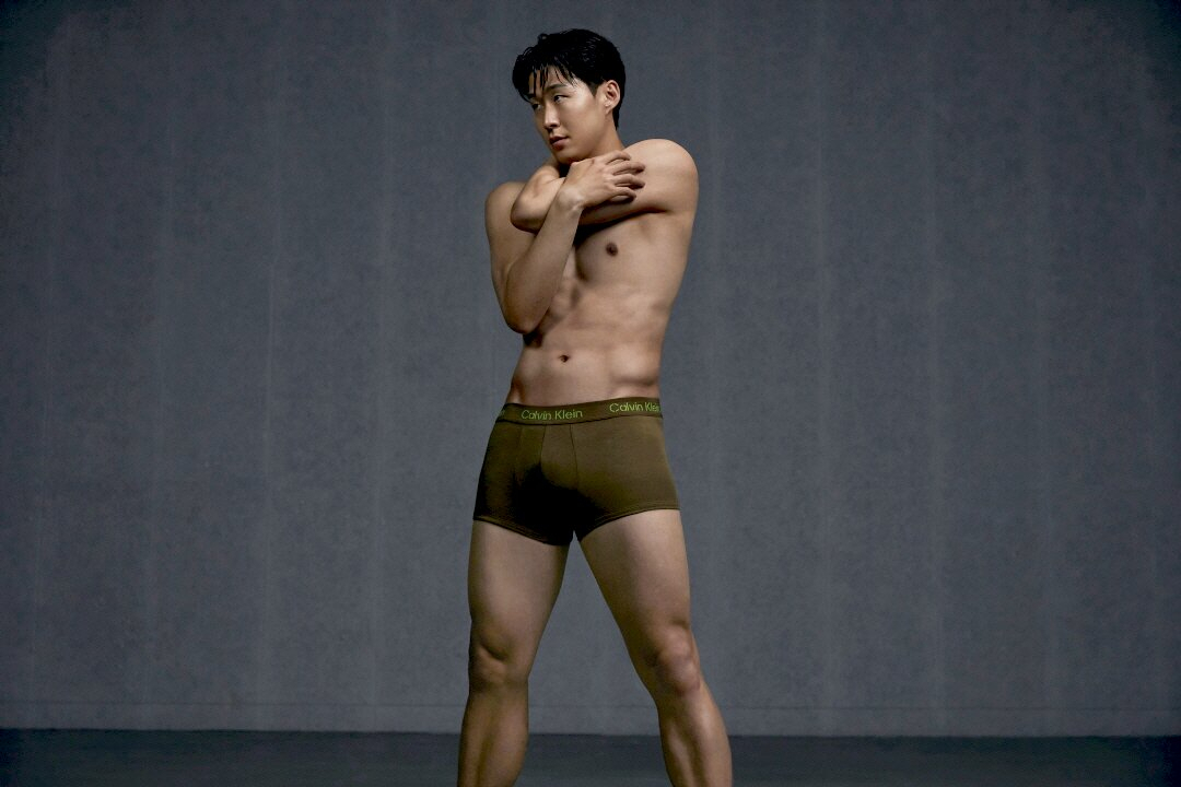 캘빈클라인 모델 손흥민 선수