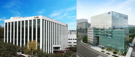 GC녹십자(왼쪽)와 JW중외제약 사옥[헤럴드DB]