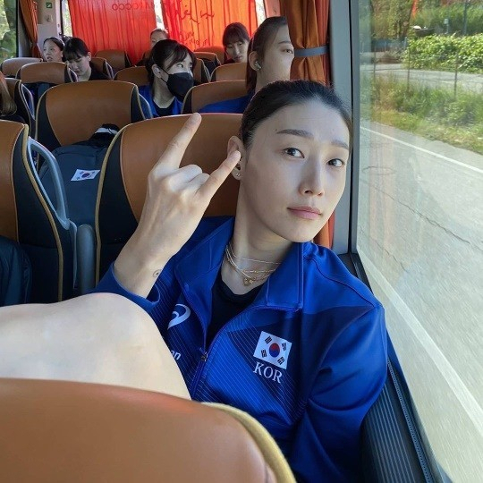 이다영 폭로 아랑곳…김연경, 모교 후배들에게 음료 선물 훈훈한 미담