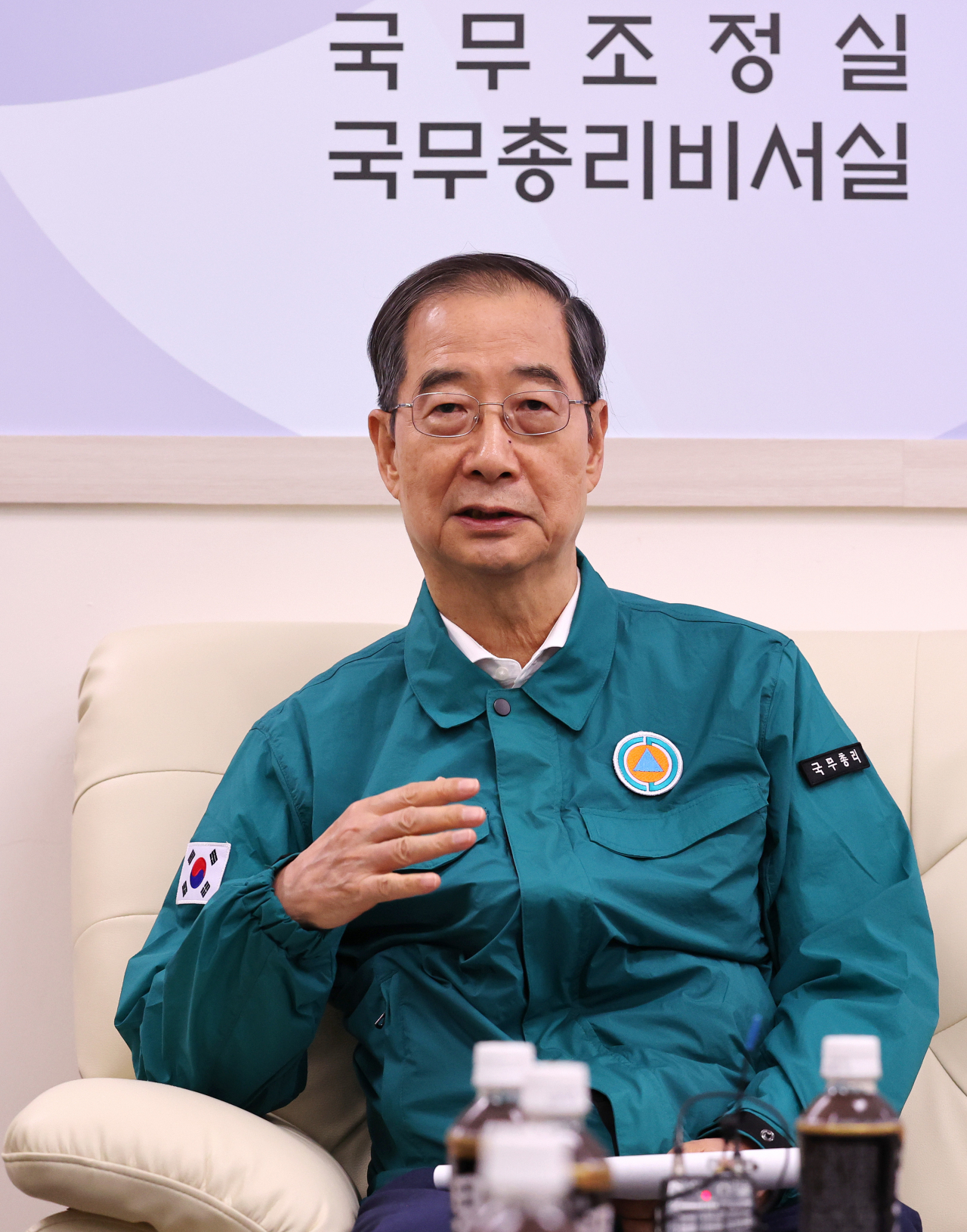 한덕수 국무총리가 23일 오후 세종시 정부세종청사에서 열린 출입기자단 간담회에서 발언하고 있다. [연합]