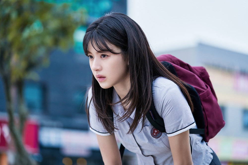 Go Youn-jung plays a high school student Jang Hui-soo in “Moving” (Walt Disney Co. Korea)