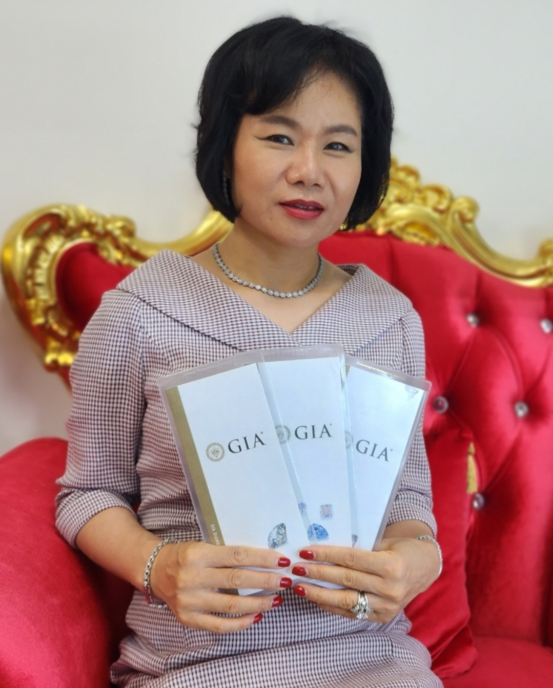 유향숙 국제다이아몬드산업협회 회장