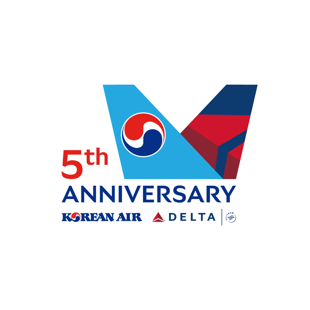 대한항공-델타항공 조인트벤처 5주년 엠블럼. [대한항공 제공]