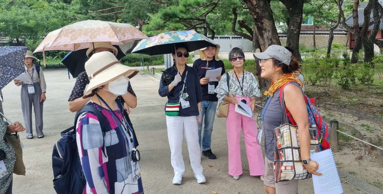 시각장애인 대상 전문 해설을 위한 프로그램
