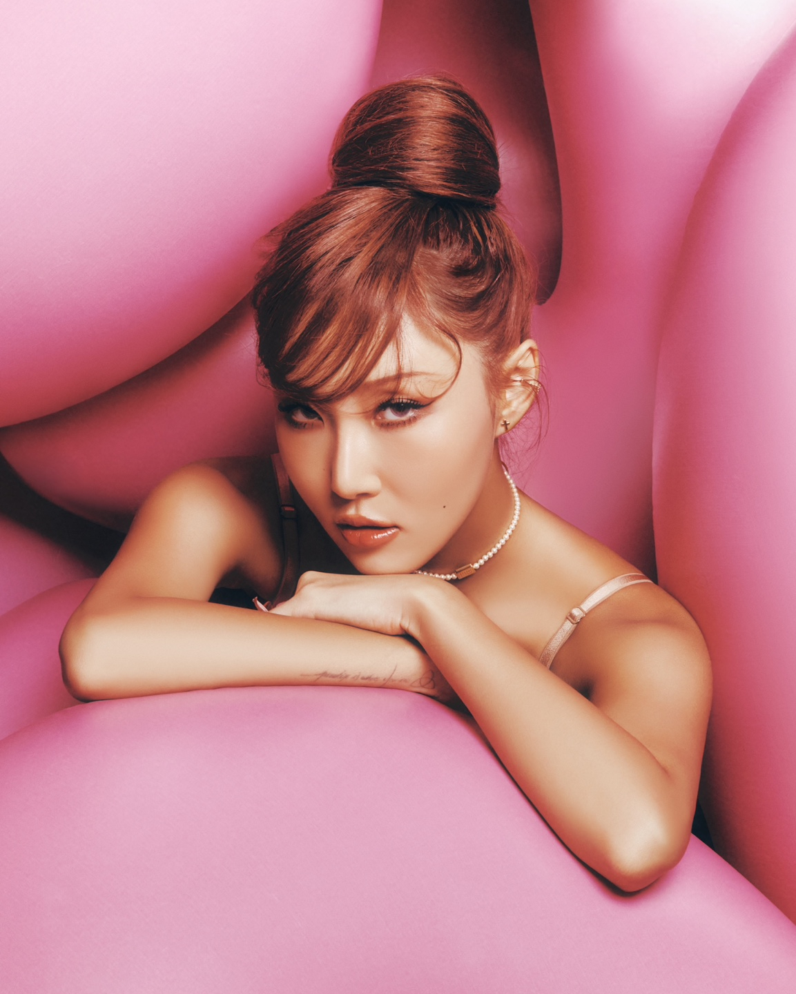 Hwasa (P Nation)