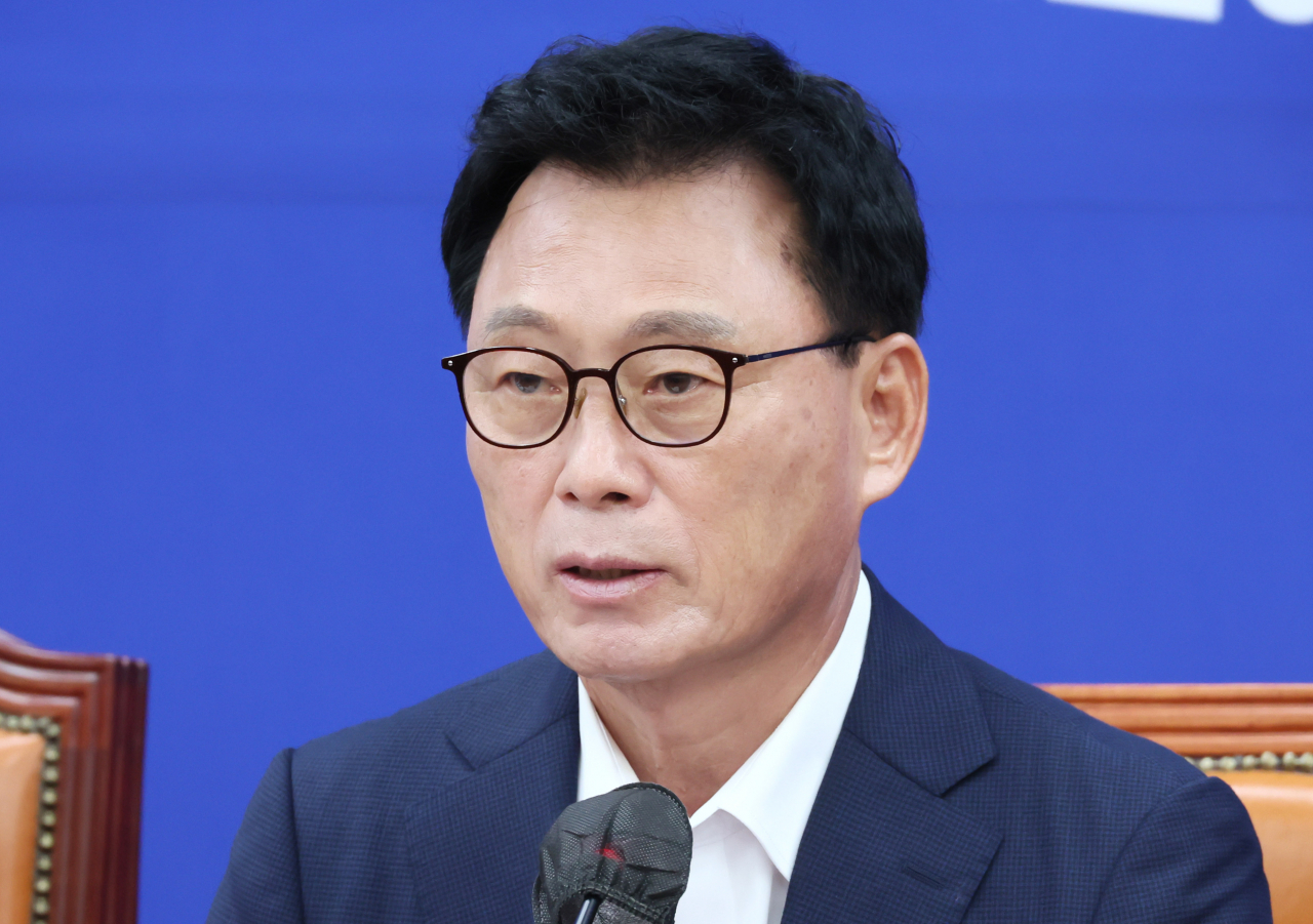 박광온 더불어민주당 원내대표가 31일 국회에서 열린 정책조정회의에서 발언하고 있다. [연합]