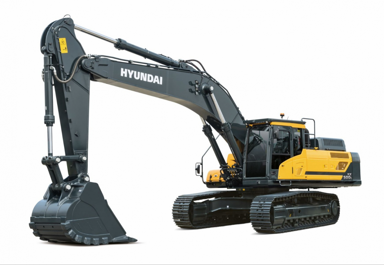 HD현대건설기계가 아르헨티나 리튬 염호 광산에 수주한 50t급 굴착기(HX500LT3) [HD현대건설기계 제공]