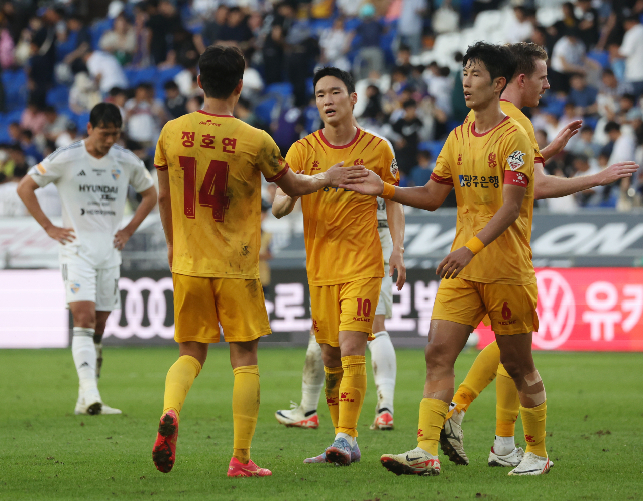 ‘울산 잡았다’ K리그1 광주, 8년만에 2-0 격침…팀 통산 1부 ‘최다승’ 기록