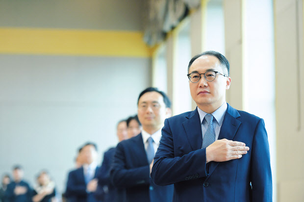 4일 단행된 검사장급 인사에 대해 야권 수사는 물론 내년 총선 이후 정치권 수사까지 염두에 둔 인사란 분석이 나온다. 사진은 이원석 검찰총장 [뉴시스]