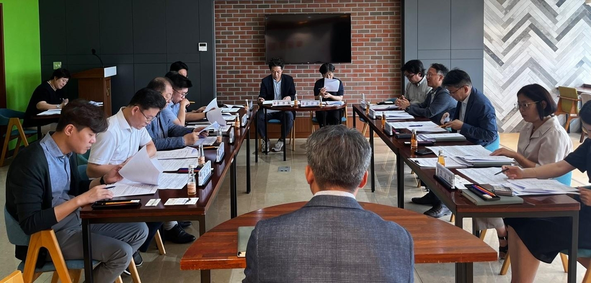 광주시는 5일 시청에서 3단계 산학연 협력 선도대학 육성사업(LINC 3.0)에 참여하는 지역 5개 대학과 1차 협의체 회의를 열었다.