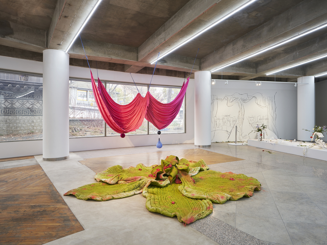 An installation view of the group exhibition "Living in Joy" at the Art Sonje Center in Seoul, which ran from March 28 to June 25 (courtesy of the museum)