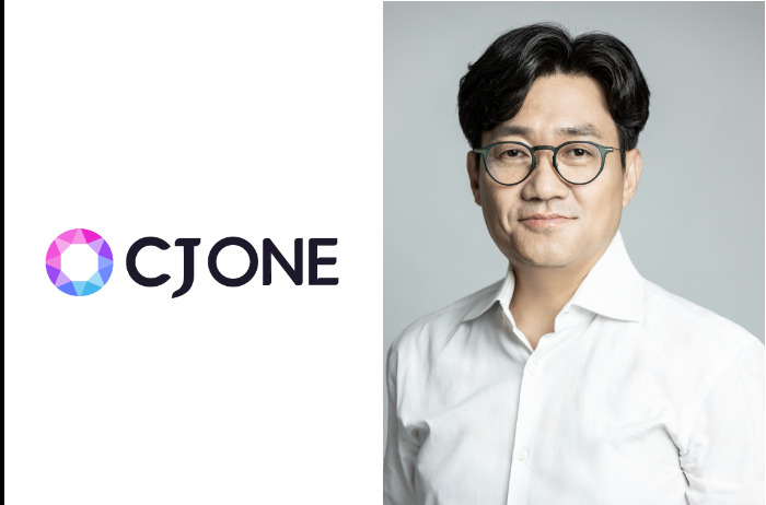 CJ올리브네트웍스가 운영하는 멤버십 서비스 CJ ONE이 새 브랜드 아이덴티티(BI)와 디자인을 공개했다. 오른쪽은 유인상 CJ올리브네트웍스 대표이사. [CJ올리브네트웍스 제공]