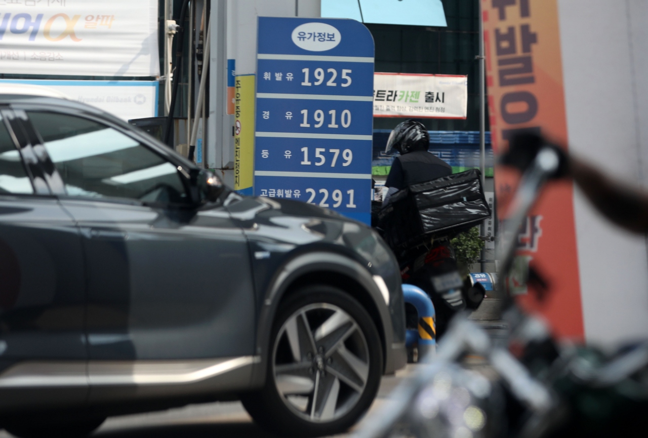 기름값은 오르고 하이브리드에 치이고...디젤차 ‘수난시대’ [여車저車]