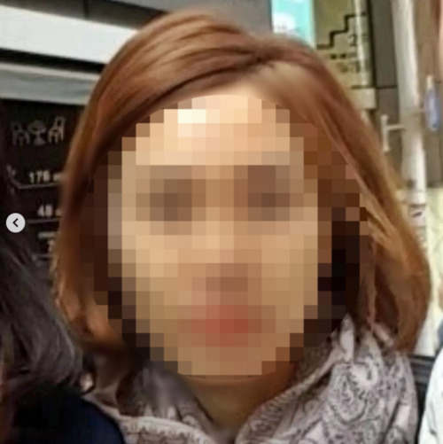 지난 10일 인스타그램에 등장한 '대전 교사 사망사건' 가해자 폭로 계정. 모자이크 처리한 사진은 가해자로 지목된 학부모. [인스타그램]
