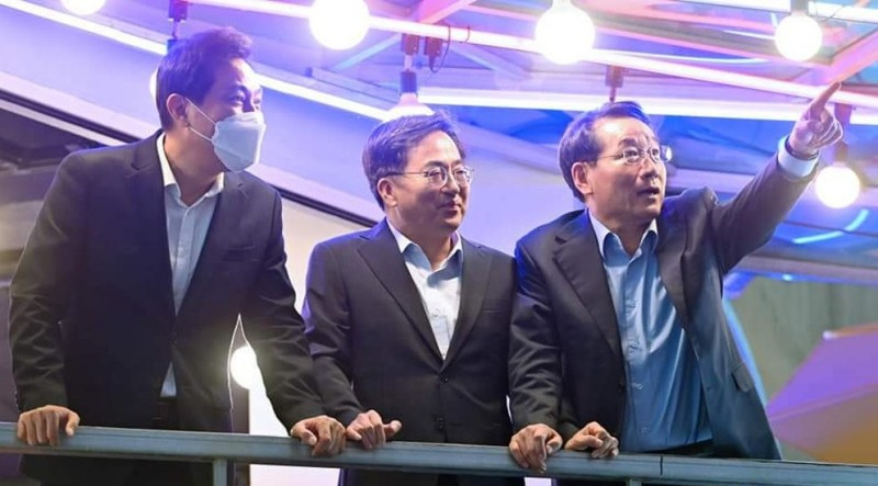 지난해 9월 인천에서 〈왼쪽부터〉오세훈 서울시장·김동연 경기지사·유정복 인천시장 등 수도권 3개 광역단체장이 만나 수도권 공통 현안 사항 등을 논의했다.〈인천시 제공〉