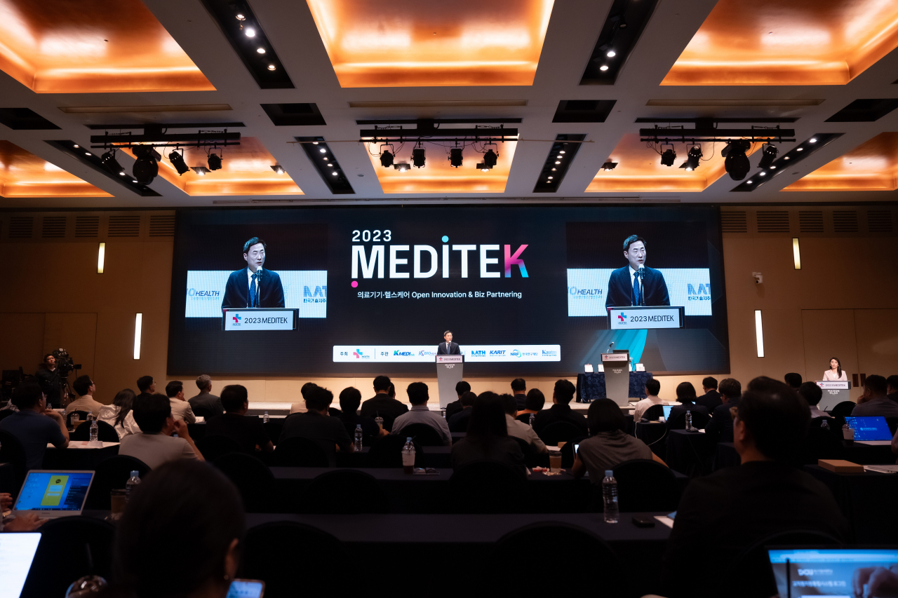 ‘2023 메디테크-오픈 이노베이션&비즈 파트너링’이 13일 메종 글래드 제주에서 개막했다.